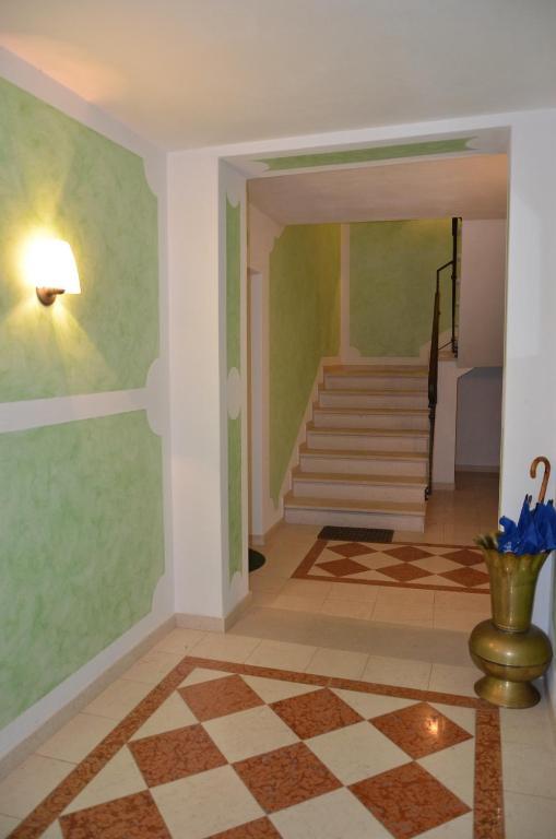 Casa Tomaselli Aparthotel Pellizzano Bagian luar foto